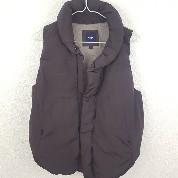 Puffer Vests - Picture 2 of 4